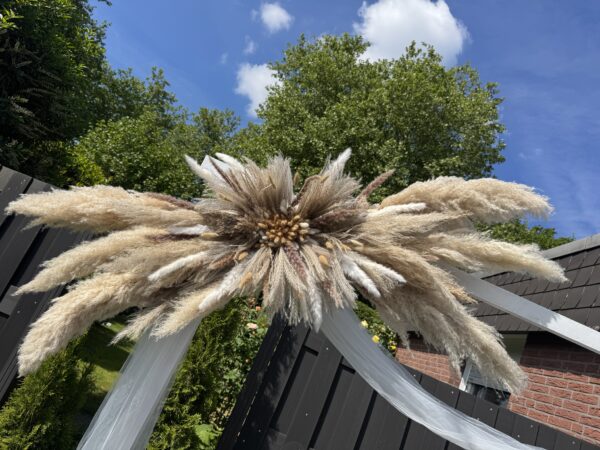 Boho Dreams Traubogengesteck – Bild 3